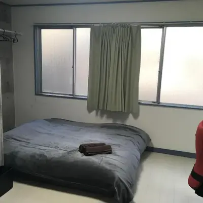 2F female and lover of man and woman only room in Ueno