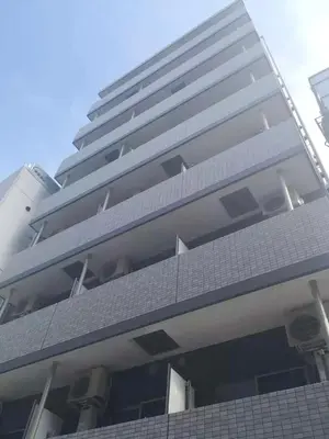 a tall apartment building with a lot of windows at Le Tour Hotel Akihabara Ekimae \u697d\u9014\u30db\u30c6\u30eb\u79cb\u8449\u539f\u99c5\u524d\u5e97 in Tokyo