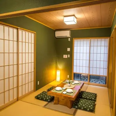 YADOYA Karasumain