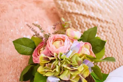 a vase with a bouquet of flowers at Prime Stage Otsuka 204 - Vacation STAY 8875 in Tokyo