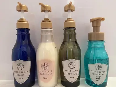 a group of four bottles of liquid at winco - Vacation STAY 05557v in Tokyo