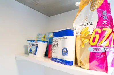 a shelf with a bunch of products on it at \u30e9\u30d5\u30a3\u30c3\u30c8\u4e21\u56fd in Tokyo