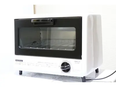 a microwave oven with its door open on a counter at Maison Cresta Urayasu - Vacation STAY 11150 in Urayasu