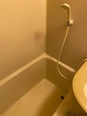 a bathroom with a tub and a toilet and a sink at \u526f\u90fd\u5fc3\u7dda\u6c60\u888b\u99c5C1\u51fa\u53e3\u304b\u3089\u5f92\u6b693\u5206 1\u304b\u6708\u4ee5\u4e0a\u306e\u3054\u4e88\u7d04\u306f6\u5272Off in Tokyo