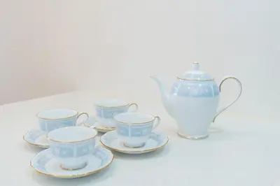 a group of four tea cups and a teapot at Fukuhama - Vacation STAY 13867 in Tokyo