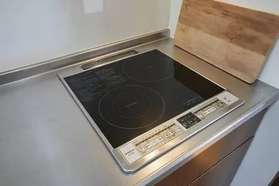 a ipod is sitting on top of a counter at Japanese Tradition Hotel Evergreen in Tokyo